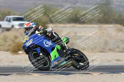 media/Nov-01-2025-CVMA (Sat) [[fc0f7531b8]]/Race 7-Formula Twins-Formula 40 UL/